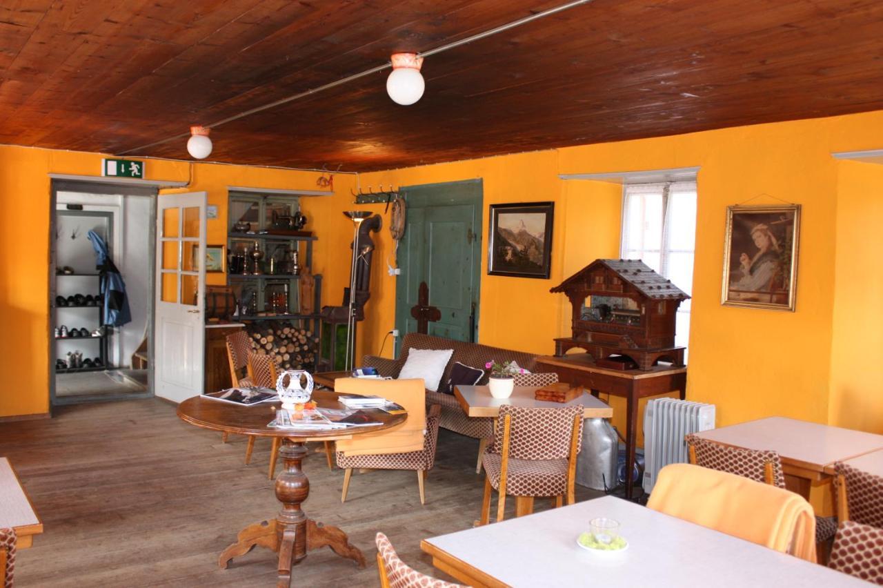 Edelweiss Mountain Guest House - 1 Hour Hike Up From Zermatt Station - On Hiking Trail - No Transport Dış mekan fotoğraf