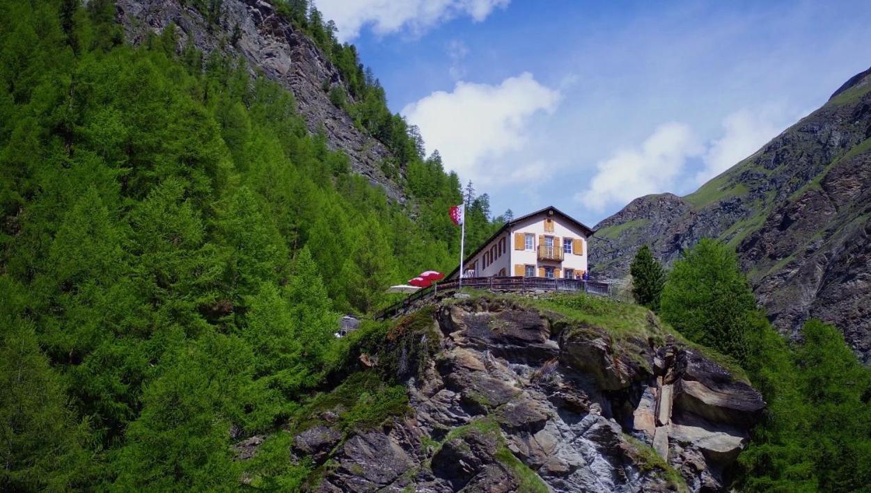 Edelweiss Mountain Guest House - 1 Hour Hike Up From Zermatt Station - On Hiking Trail - No Transport Dış mekan fotoğraf